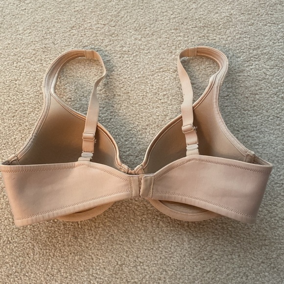 Nude/Tan Bra - Picture 3 of 3
